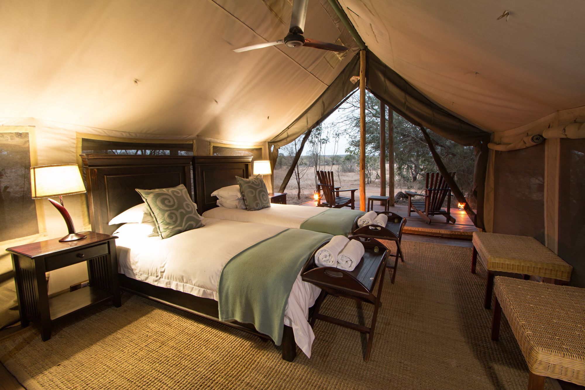 Rhino Walking Safaris Hotel Skukuza Bagian luar foto