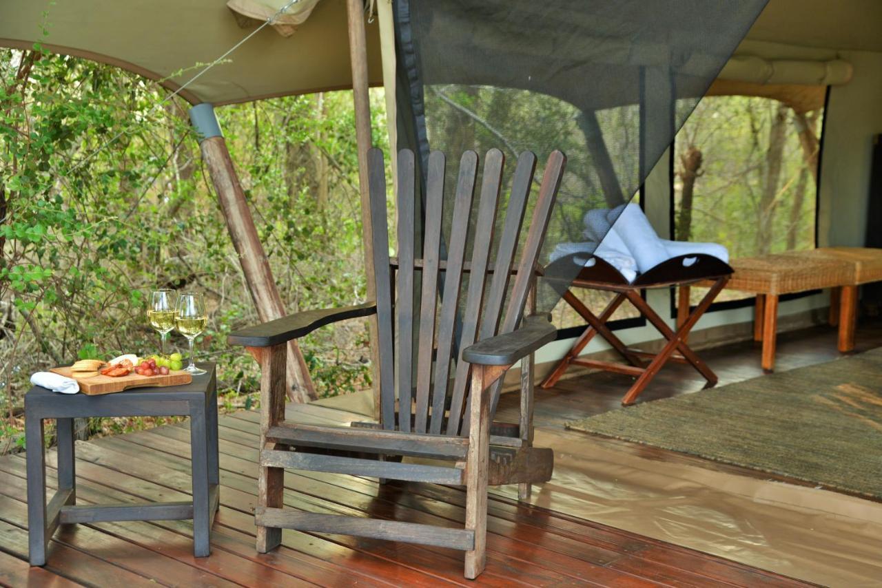 Rhino Walking Safaris Hotel Skukuza Bagian luar foto